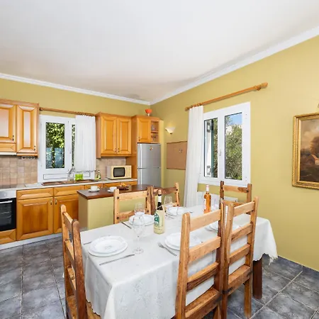 Penelope Sea View Vilă