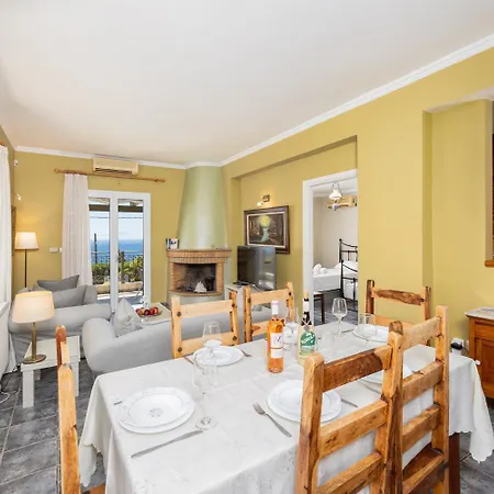 Vilă Penelope Sea View